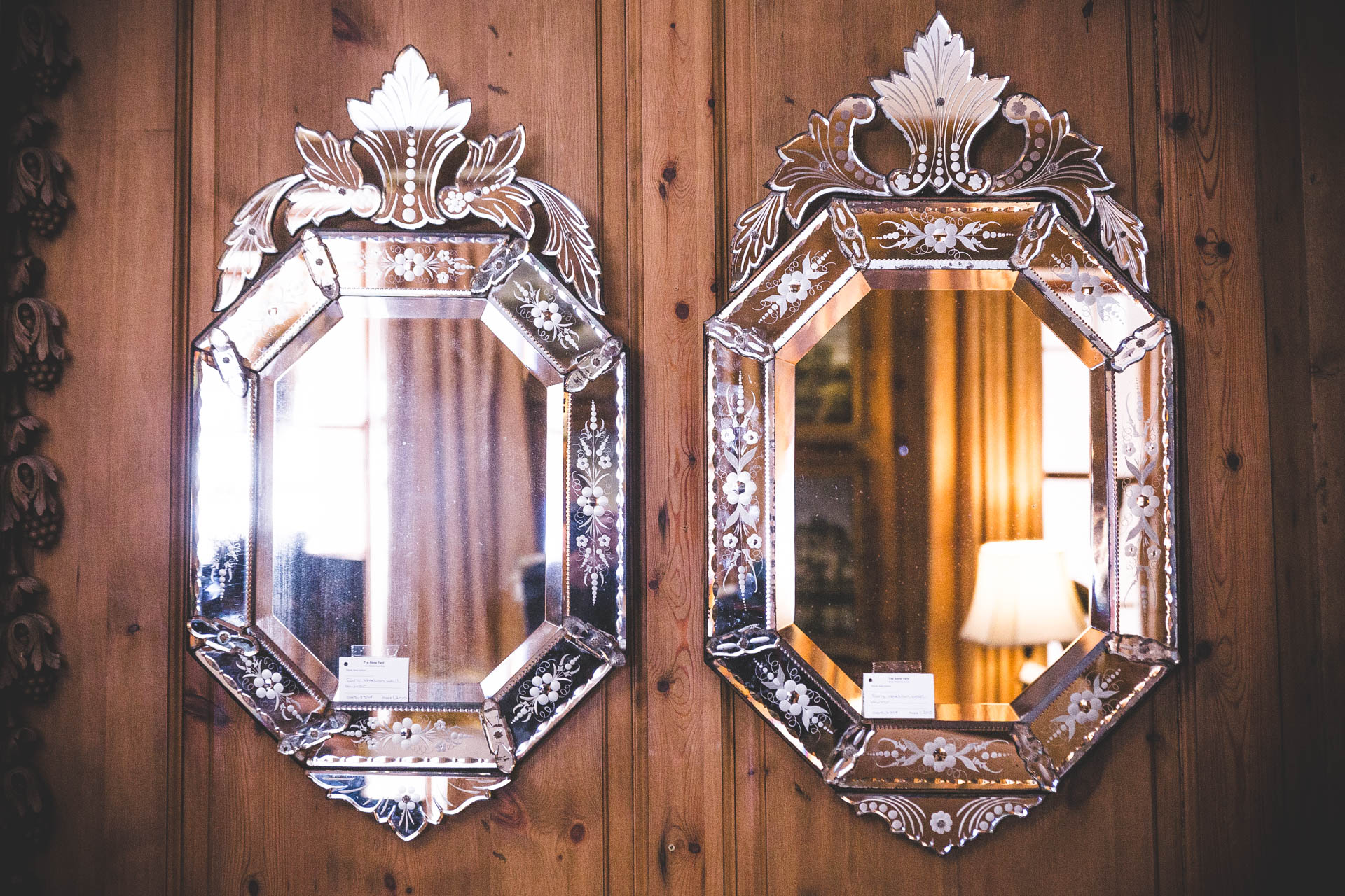 Horizontal Venetian Mirror: Reflections Of Timeless Elegance